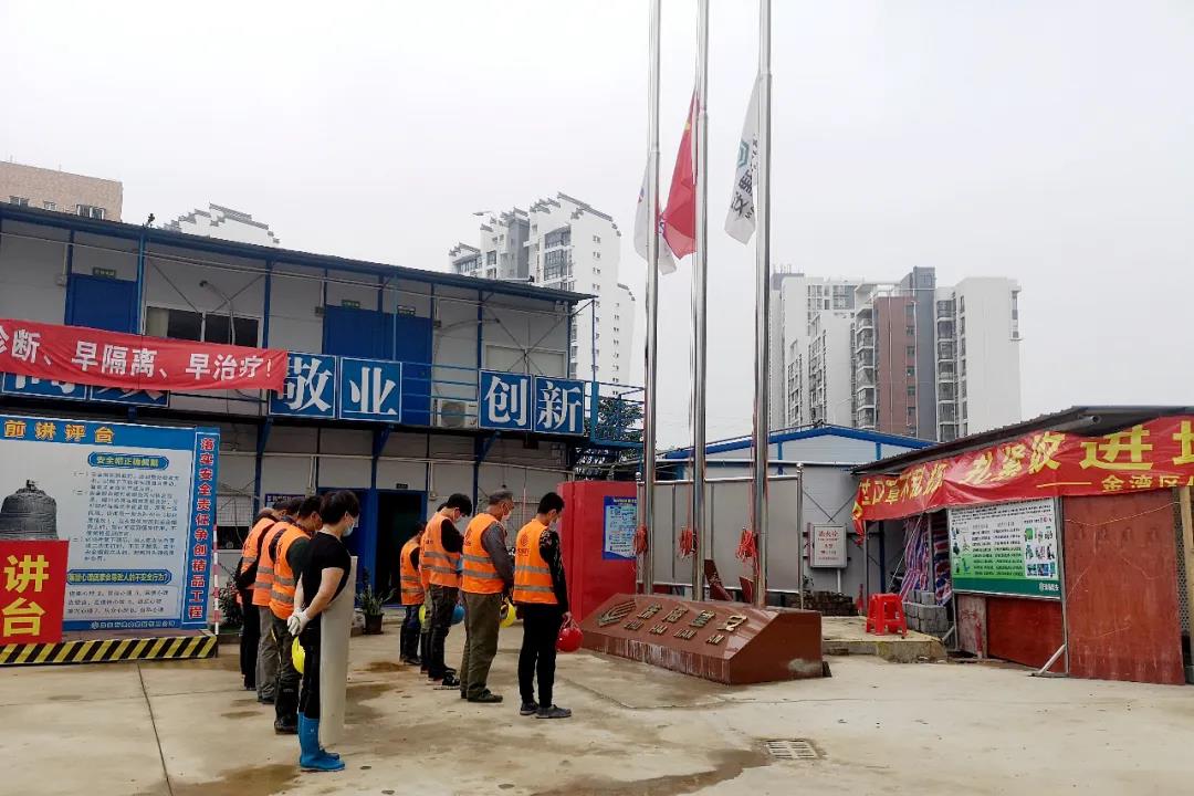 告别昂贵建站费用：轻松免费创建专业网站 (告别昂贵建站的诗句)